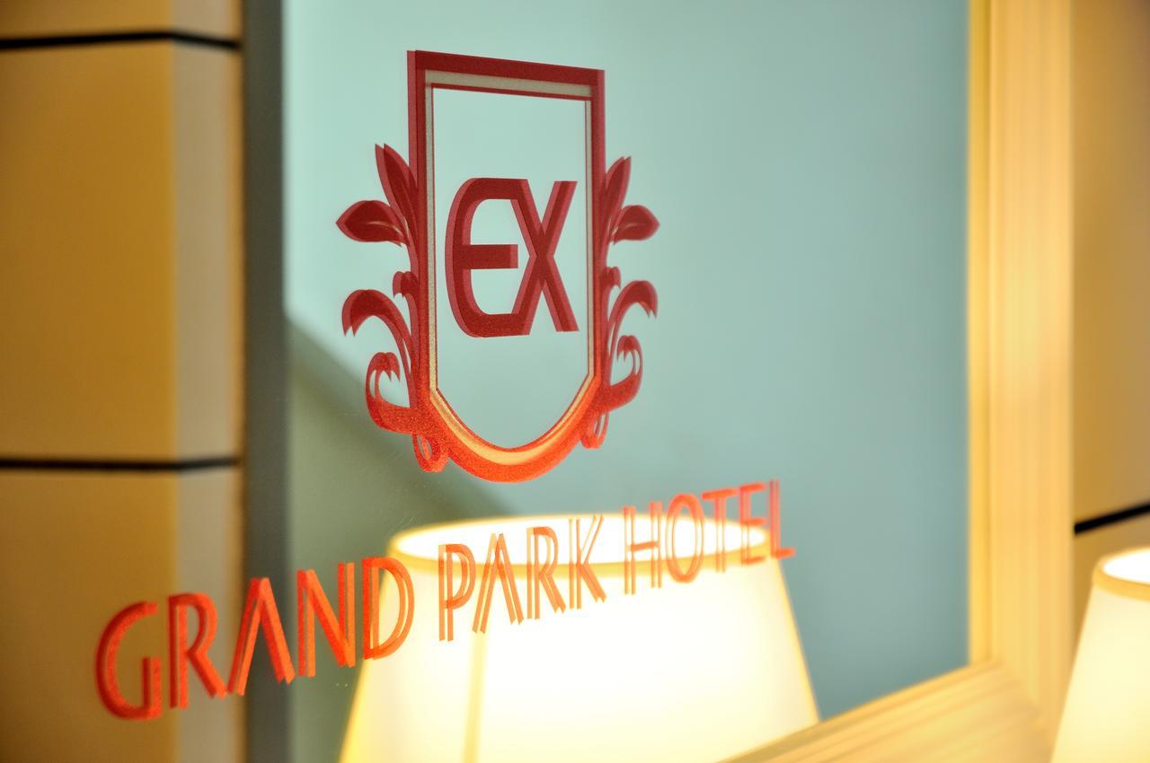 Grand Park Hotel Excel Kisarazu Bagian luar foto